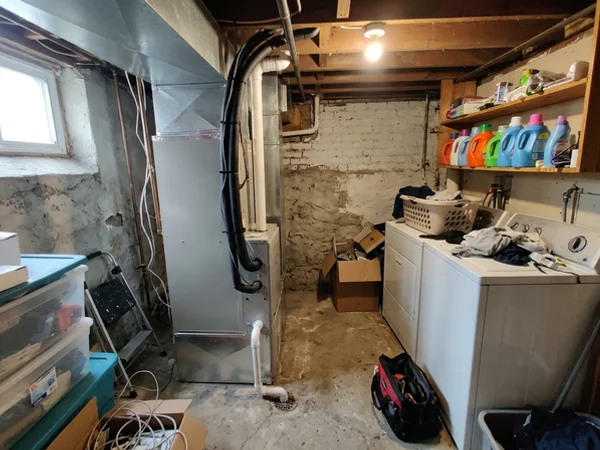 Daikin matched air handler in an Annex basement