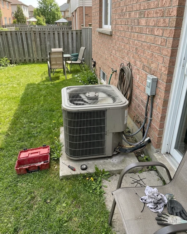 Same outdoor unit running smoothly after the compressor repair
